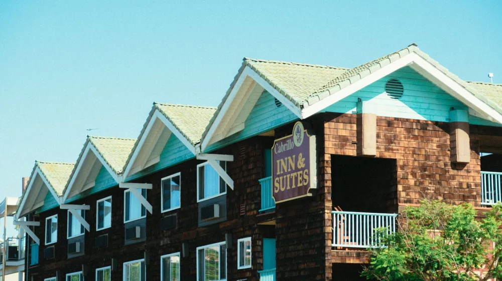 My Deep Dive into the Enduring Legacy of Holiday Inn